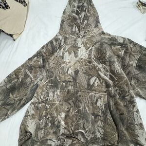 HOLLISTER SIZE M CAMO BUNDLE